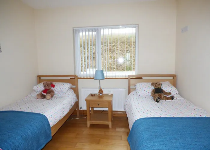 Gelmar's Coastal View *