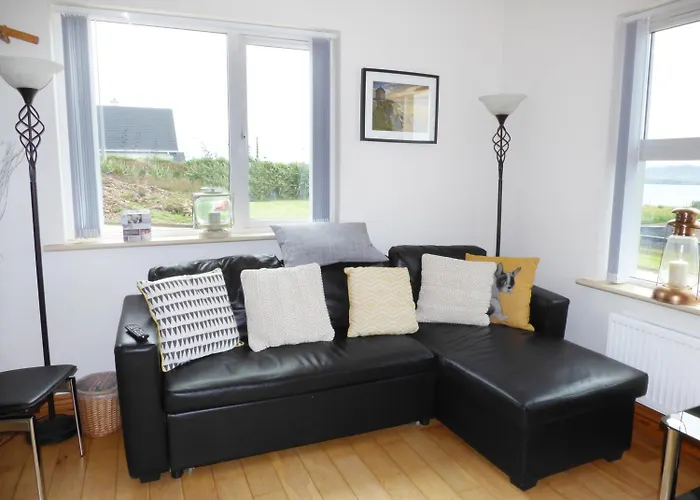 Vakantiehuis Gelmar's Coastal View *